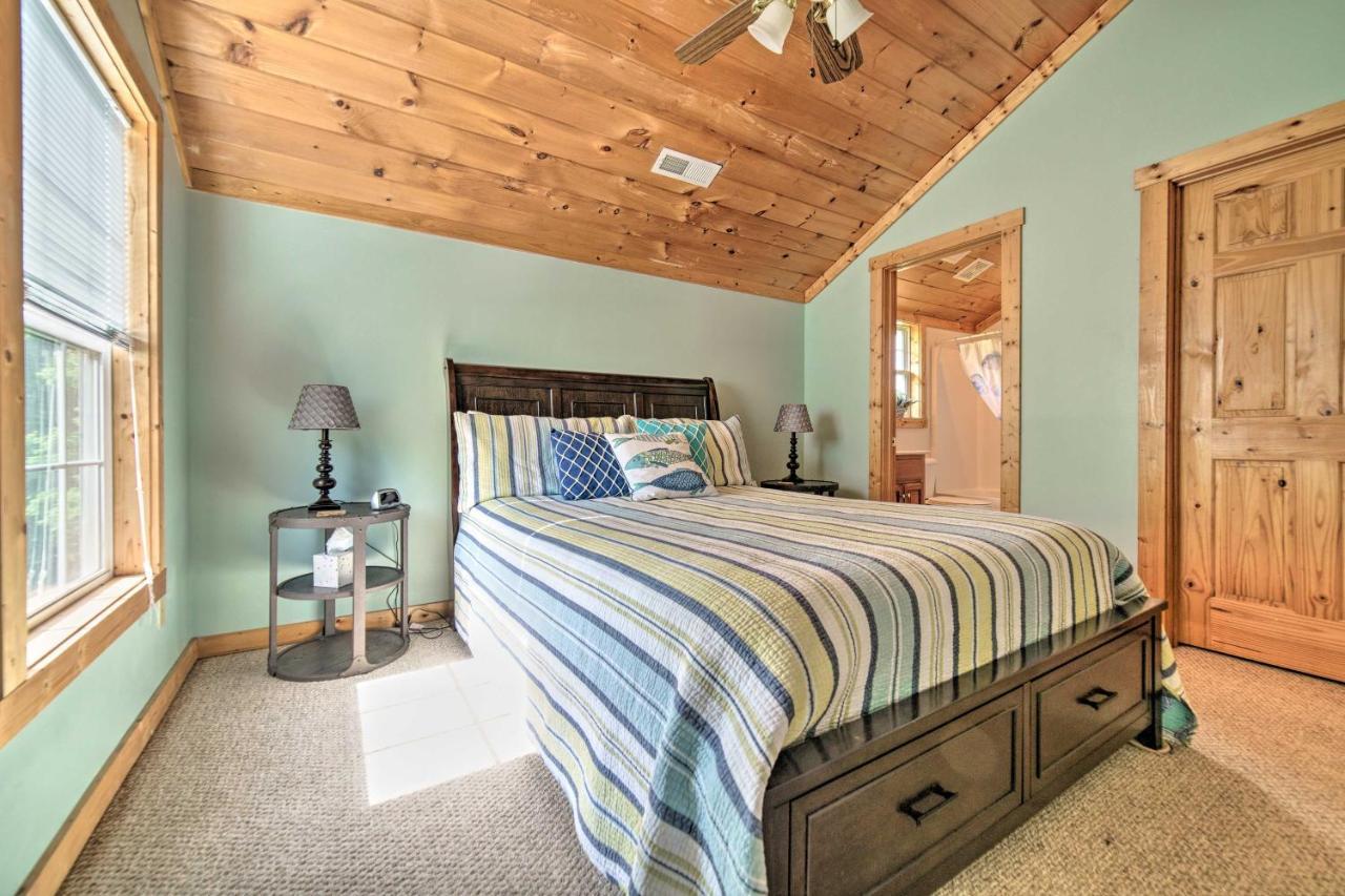 Sevierville Lake House With Deck And Foosball Table! Bagian luar foto