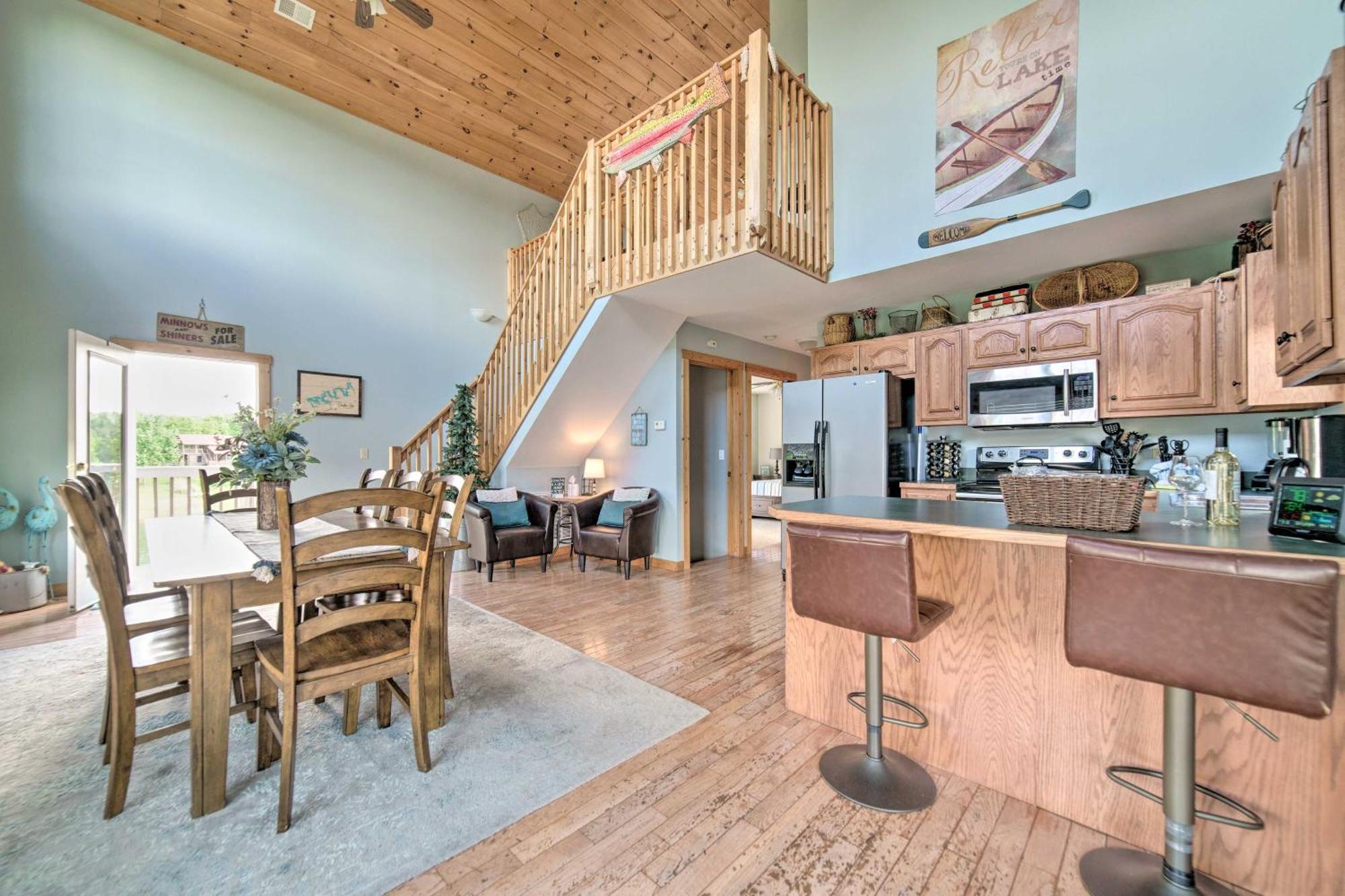 Sevierville Lake House With Deck And Foosball Table! Bagian luar foto